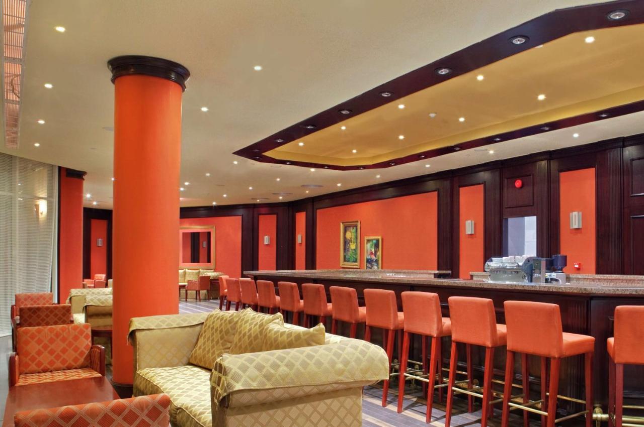 DoubleTree by Hilton Sharks Bay Resort