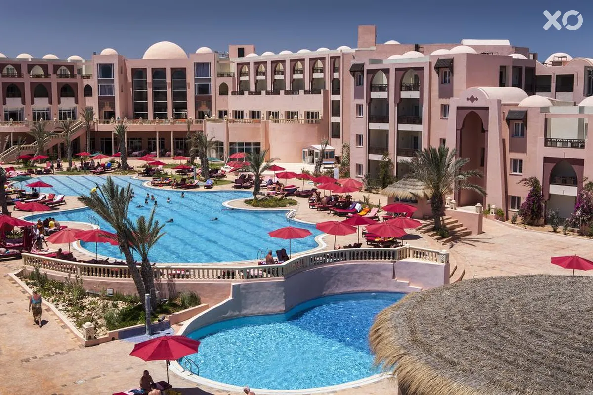 Lella Meriam Hotel & Club