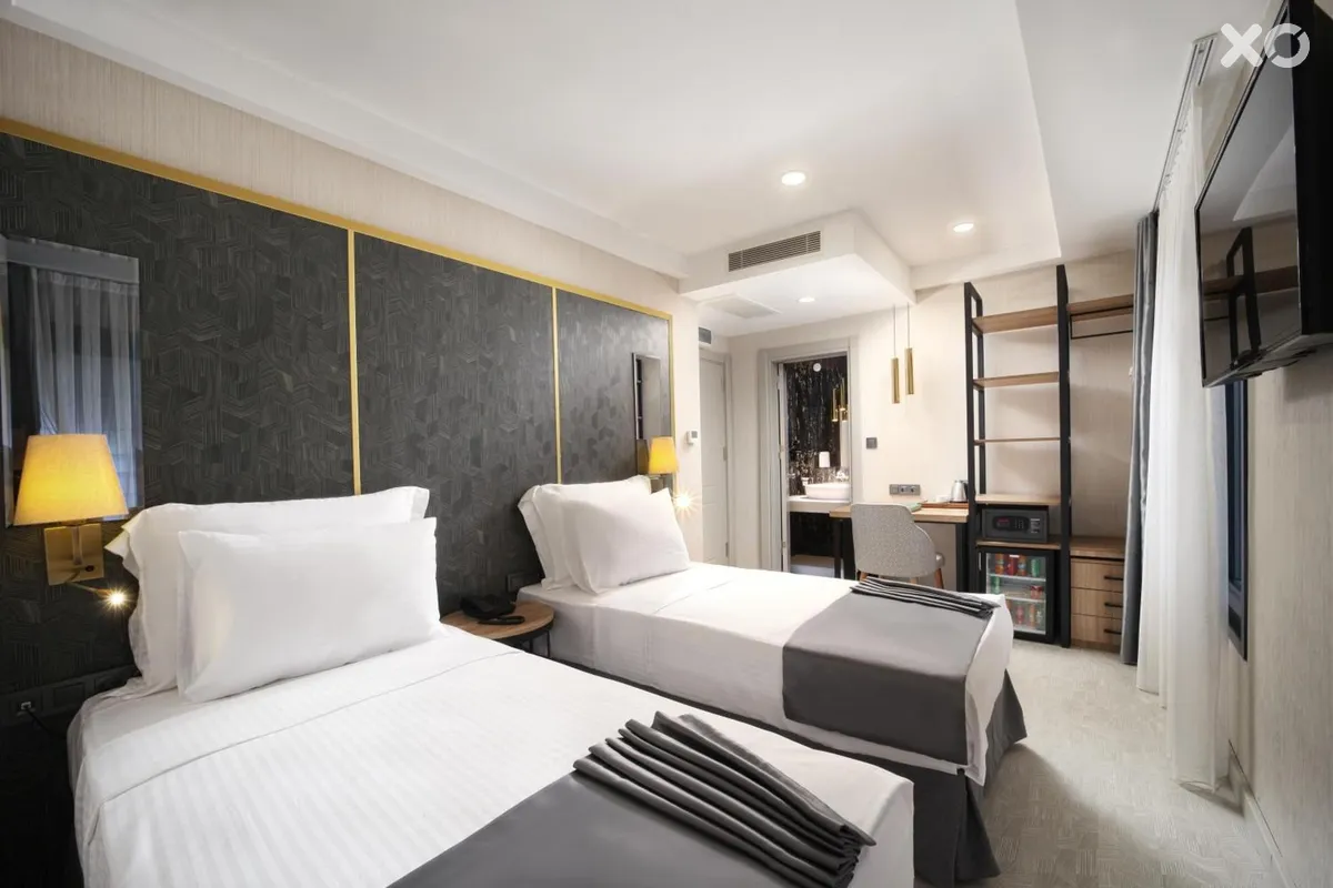Imagine Hotel