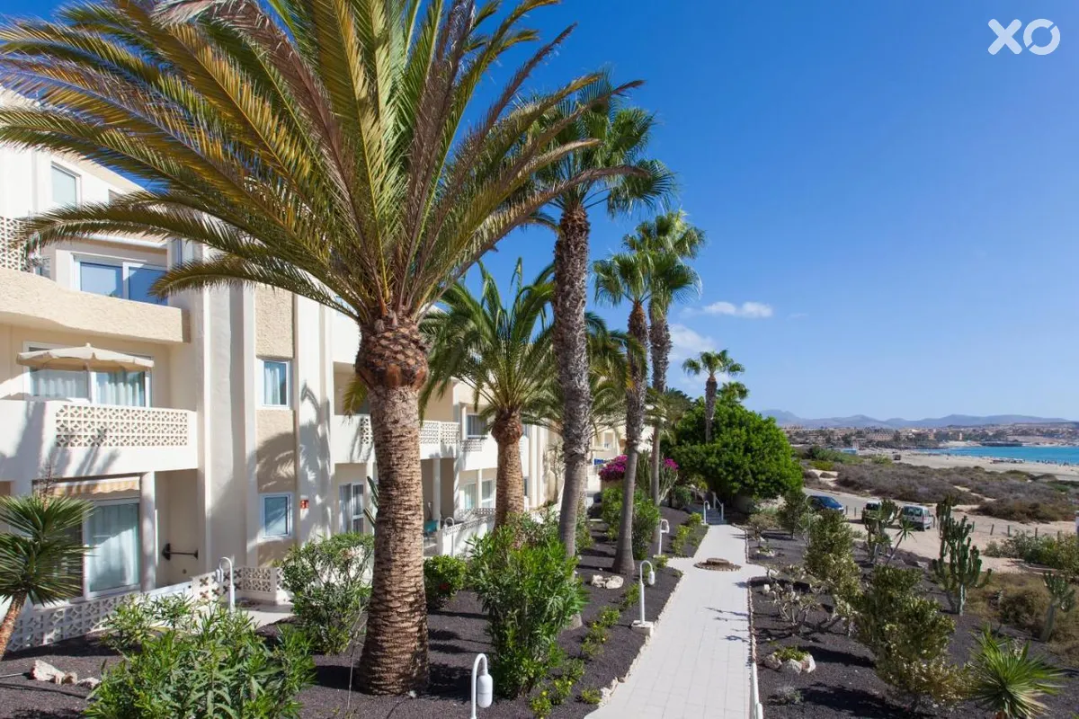 R2 Maryvent Beach Apartments