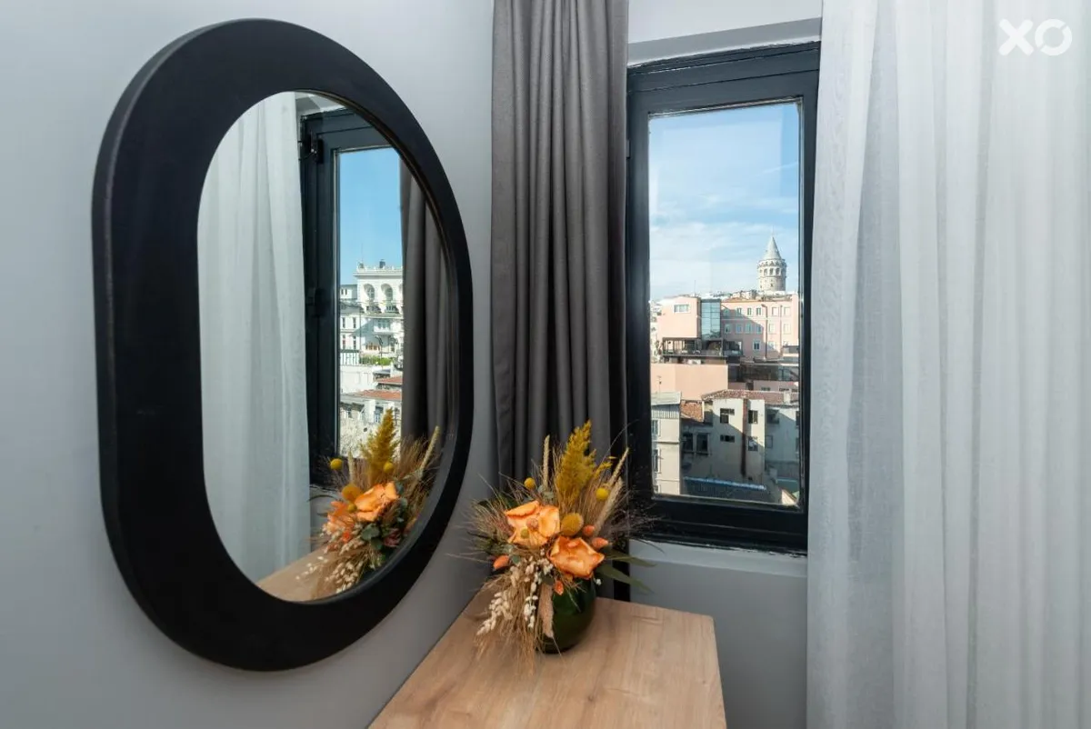 Art Karakoy Suites Hotel