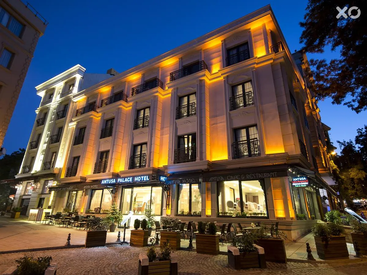 Antusa Palace Hotel & Spa
