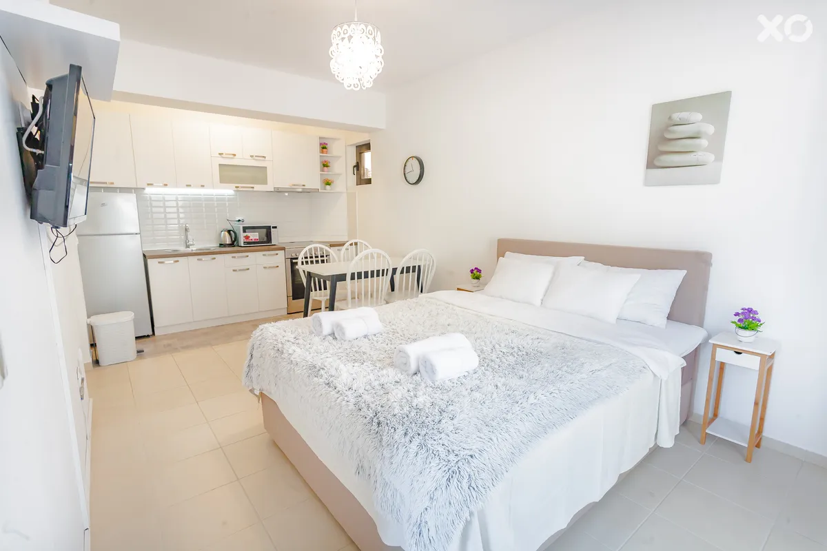 Gregovic Apartments