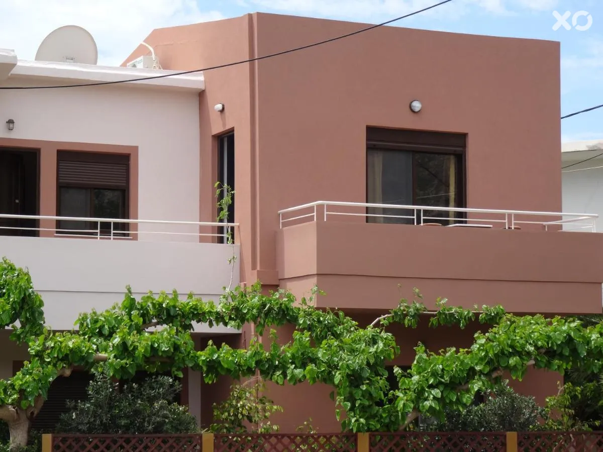 Lito Apartments