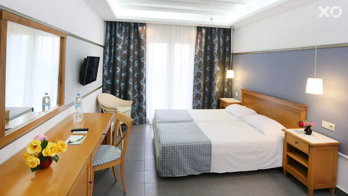 SENTIDO Apollo Palace Village