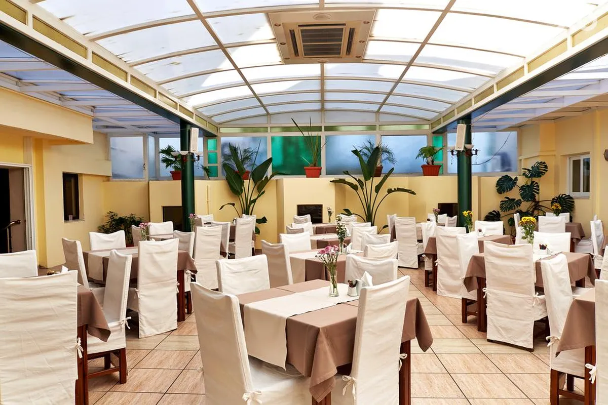 Arkadi Hotel