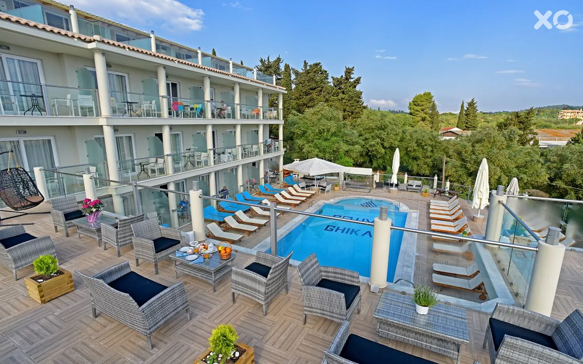 Palapart Gikas Suites