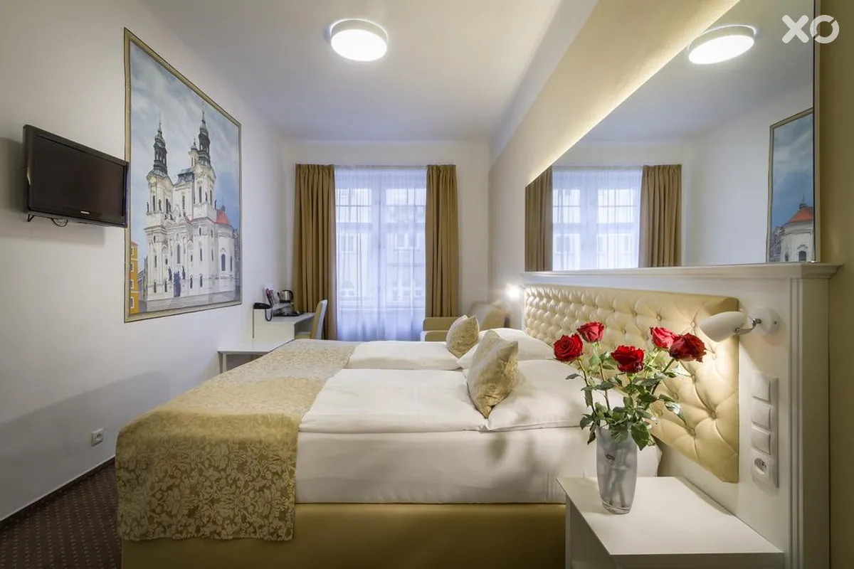 Taurus Hotel