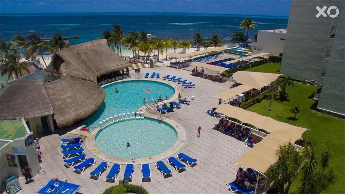 Aquamarina Beach Hotel Cancun