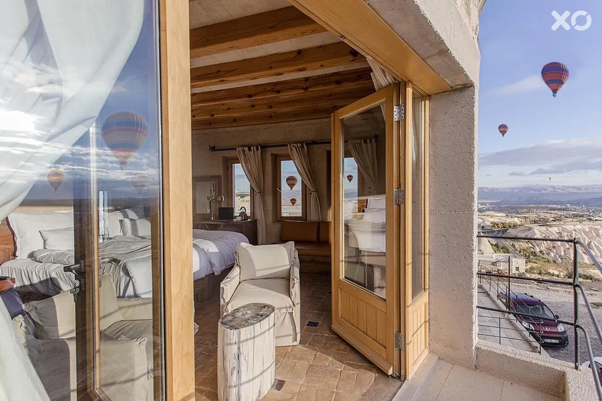 Millstone Cave Suites Hotel