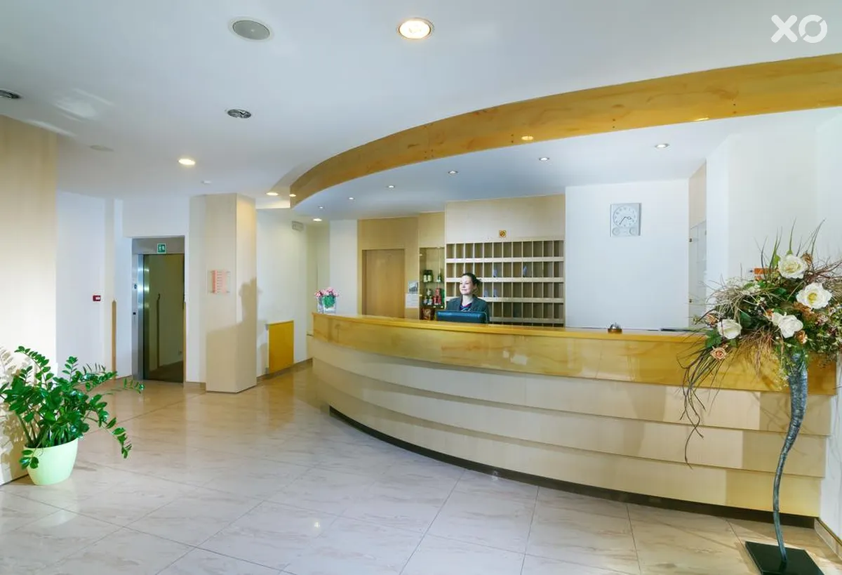 Ruze Hotel