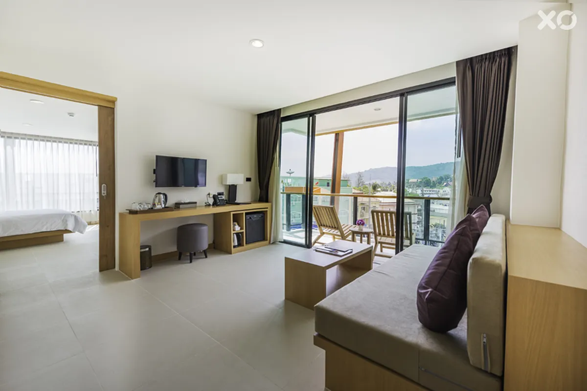 The Lunar Patong