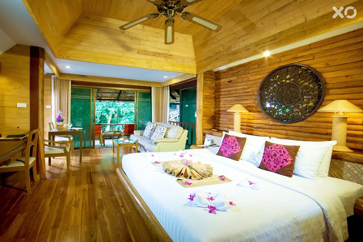 Sunset Park Resort & Spa
