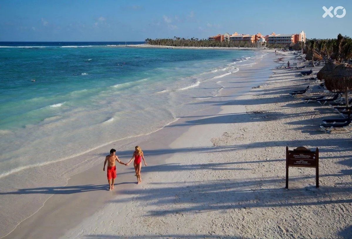 Grand Palladium Colonial Resort & Spa