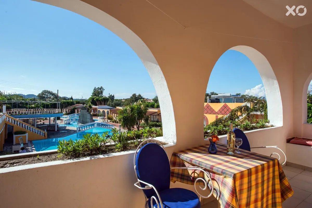 Blue Lagoon Apartments