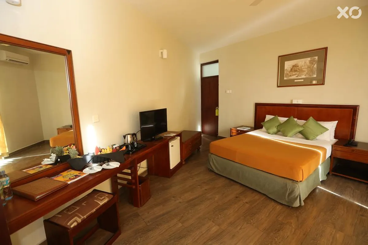 Hikkaduwa Beach Hotel