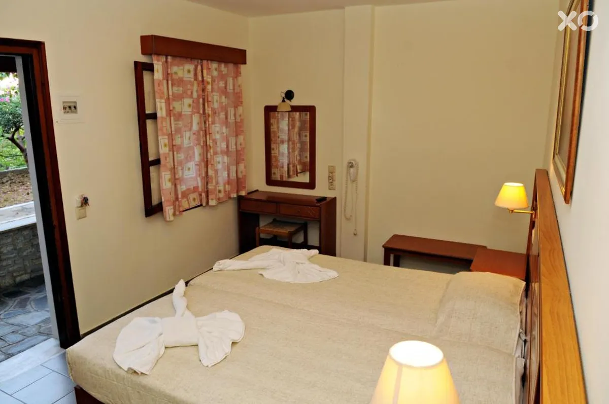Athena Hotel