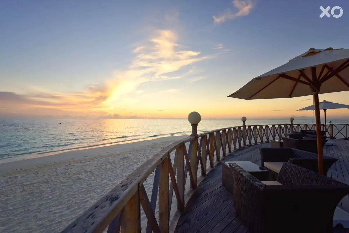 Angaga Island Resort & Spa