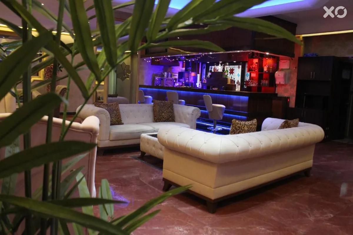 Hermanos Hotel
