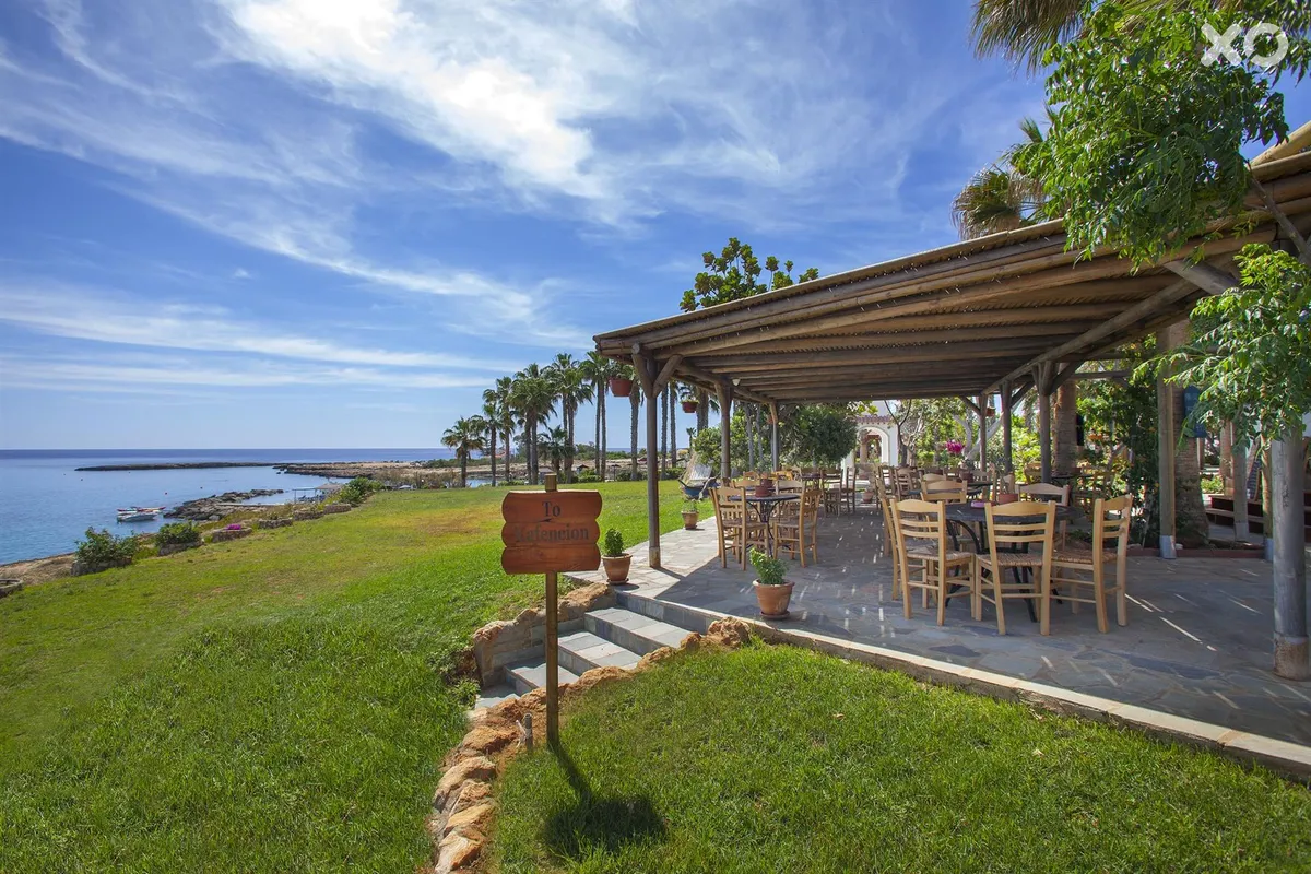 Cavo Maris Beach Hotel