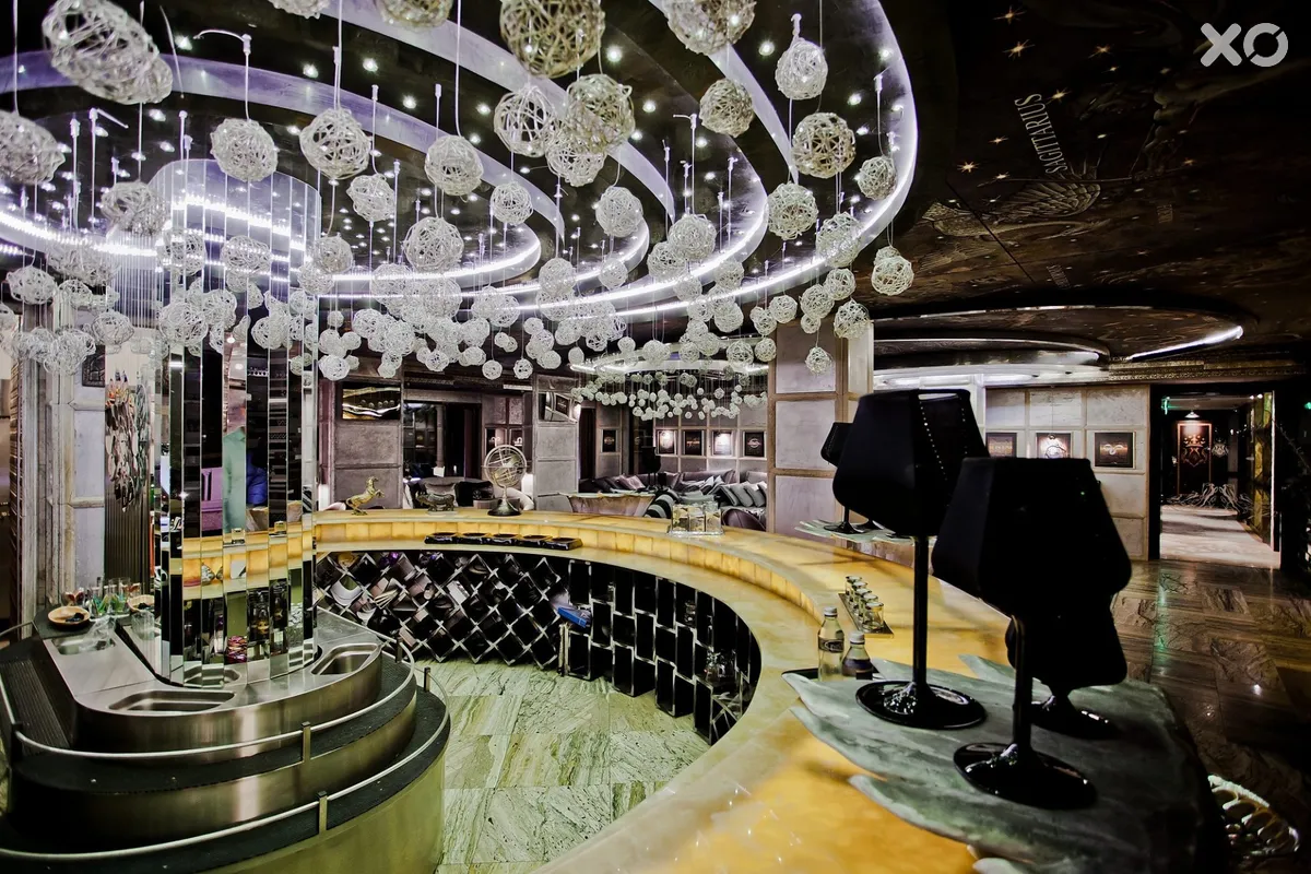 Royal Castle Design & Spa