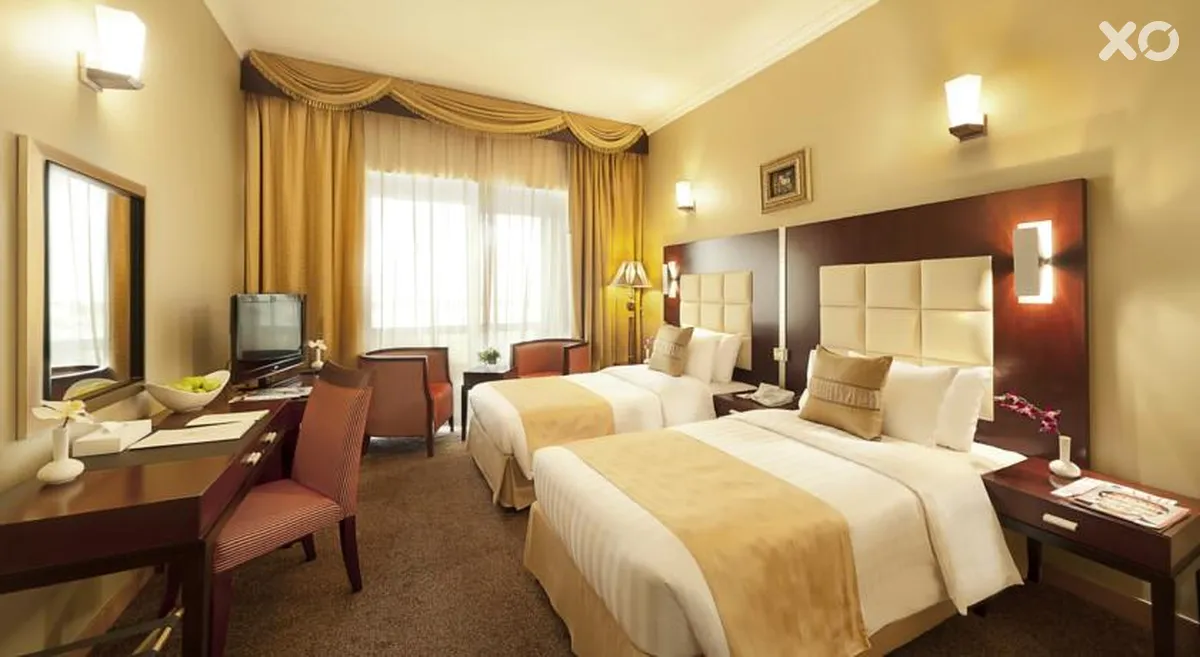 Sun & Sands Sea View Hotel