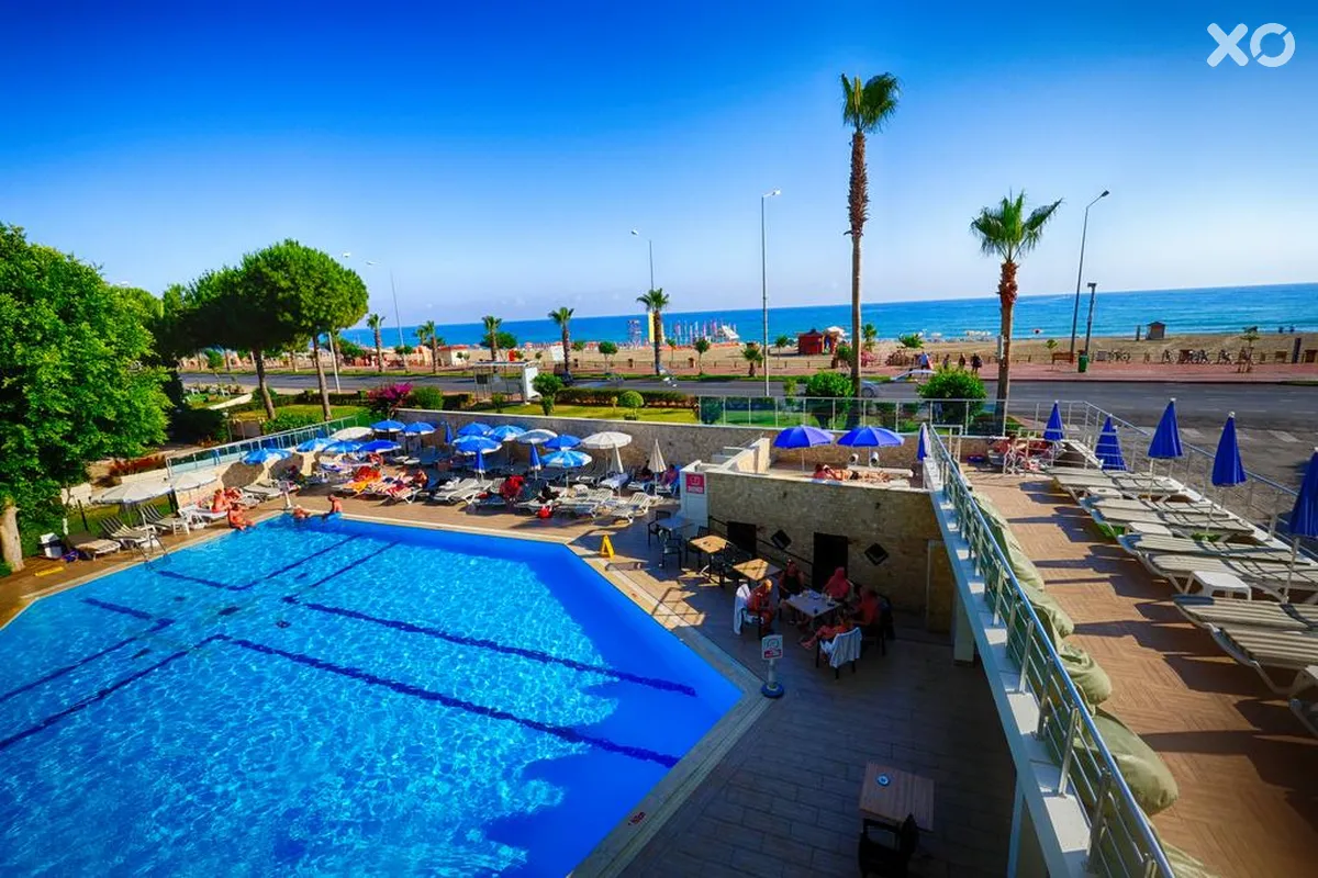 Big Blue Sky Hotel