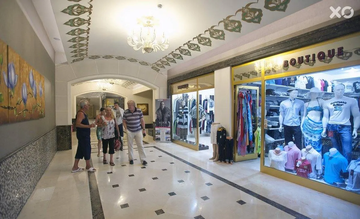 Crystal Palace Luxury Resort & Spa