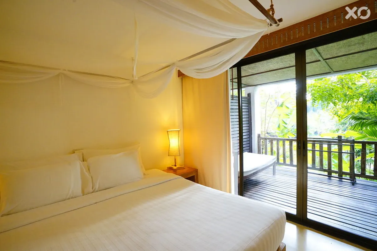 Aana Resort & Spa