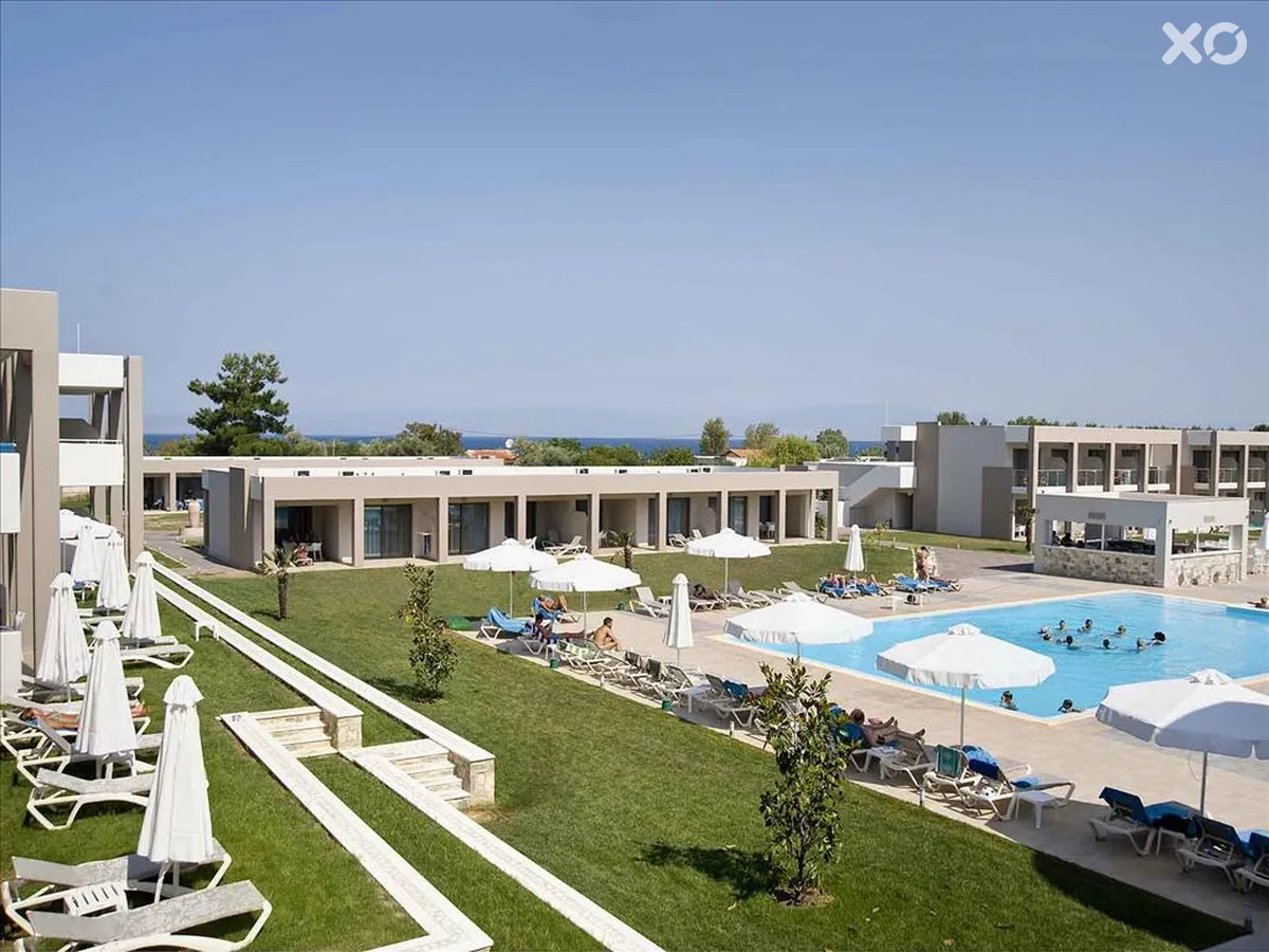 Alea Hotel & Suites