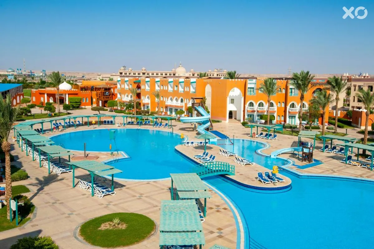 Sunrise Select Garden Beach Resort & Spa