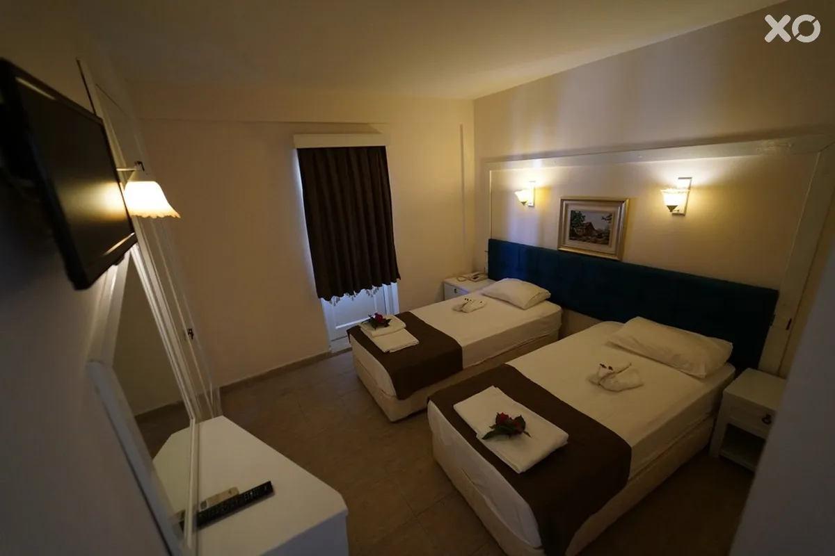 Salinas Beach Hotel
