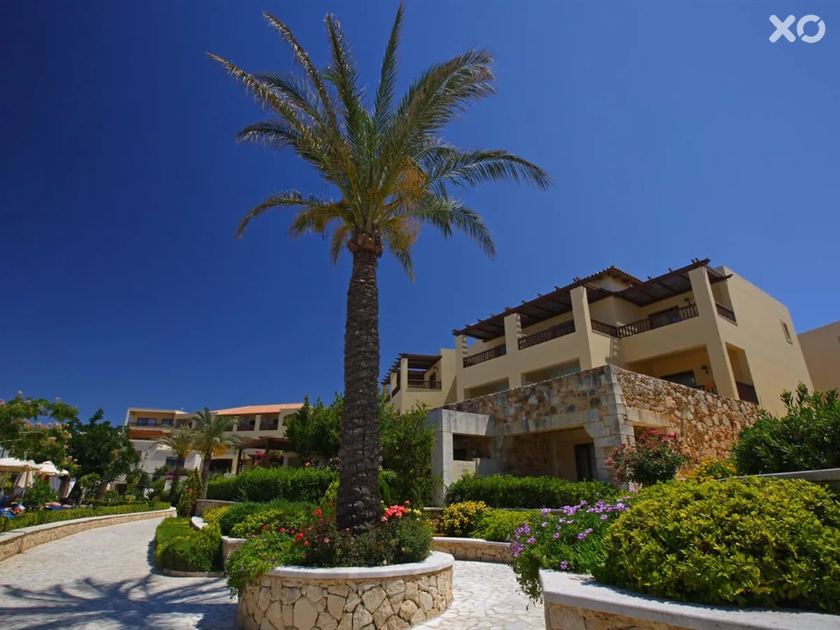 Minoa Palace Resort & Spa Hotel