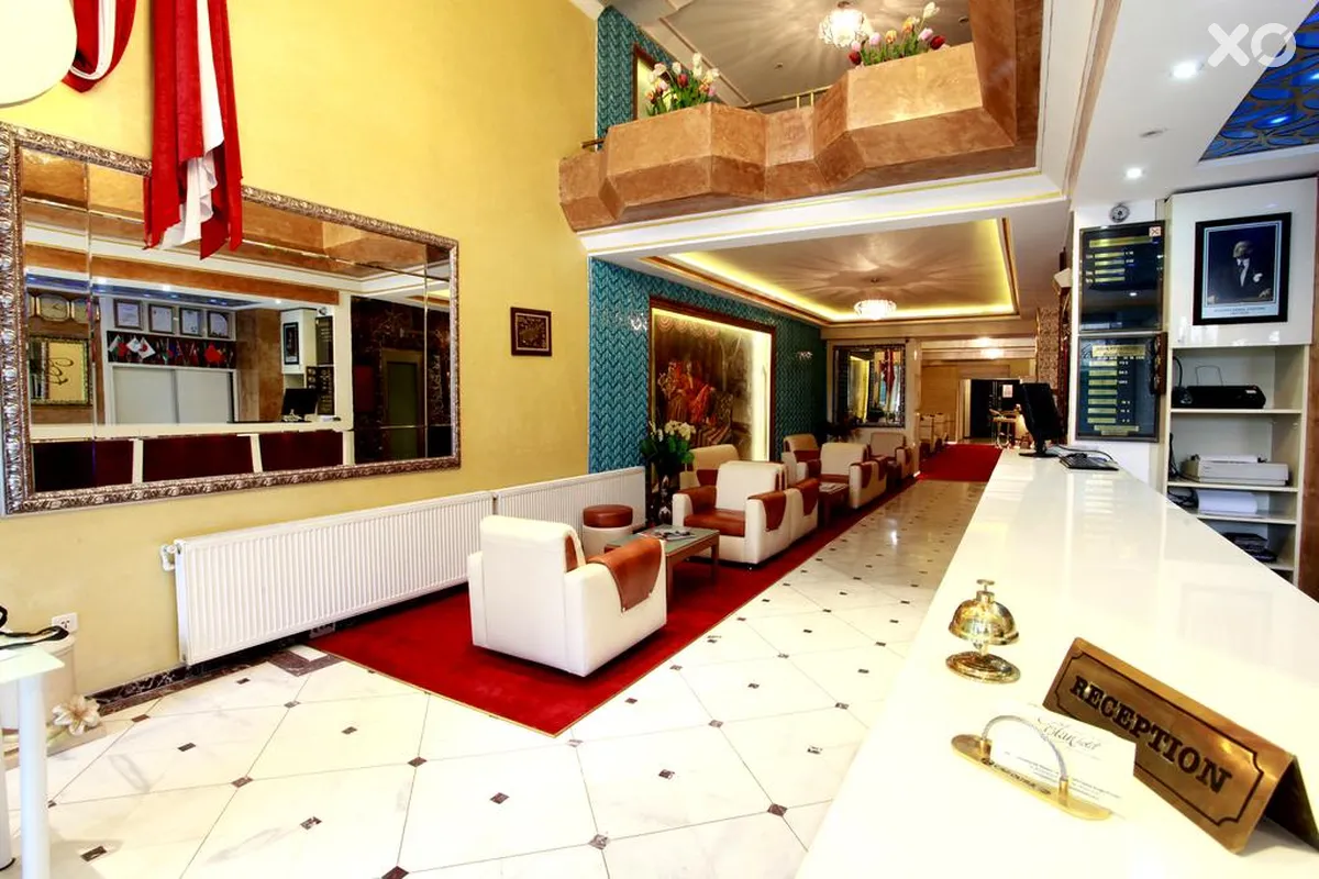 Elan Hotel