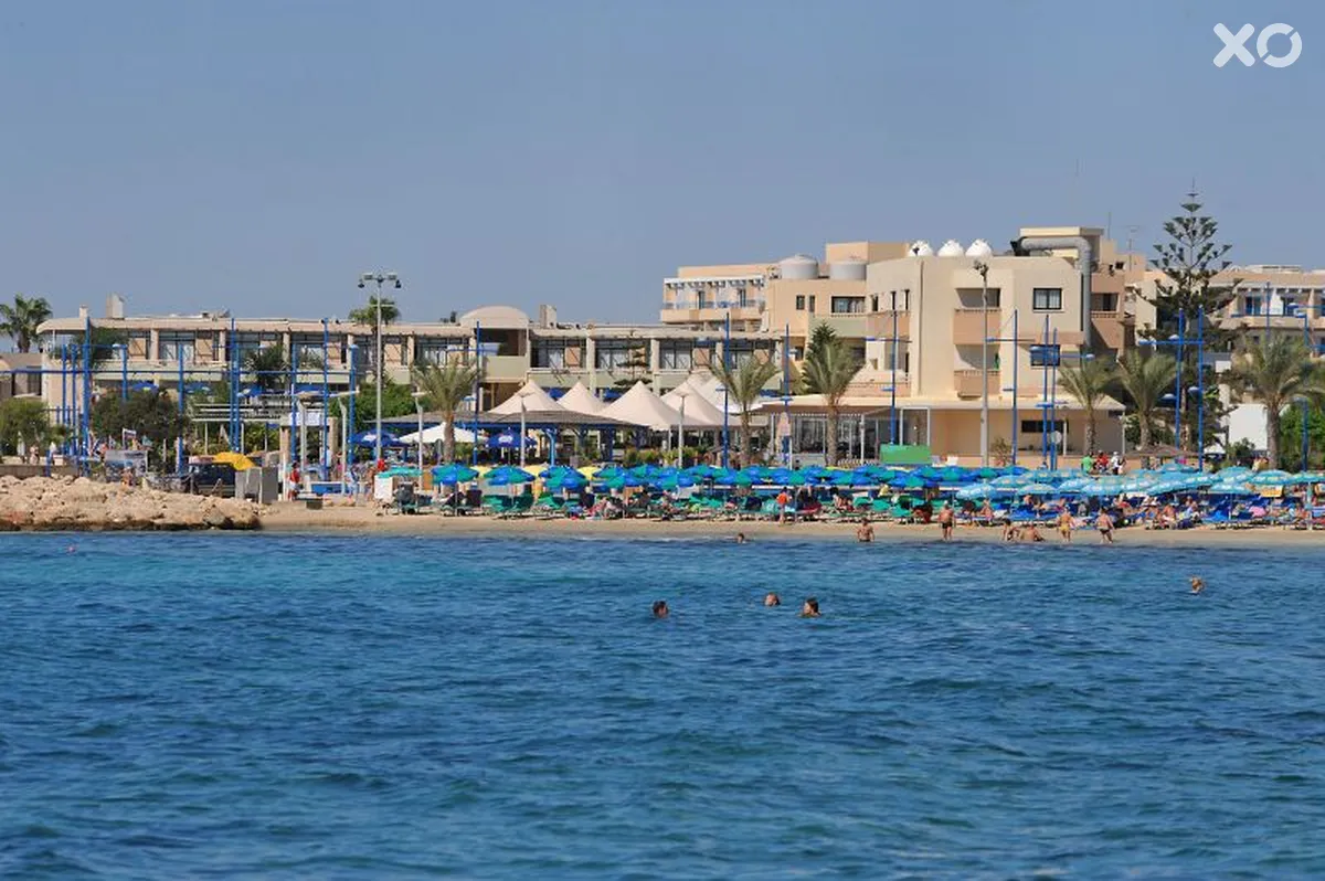 Limanaki Beach Hotel