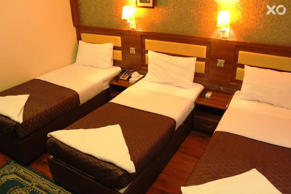 OYO 329 Down Town Hotel