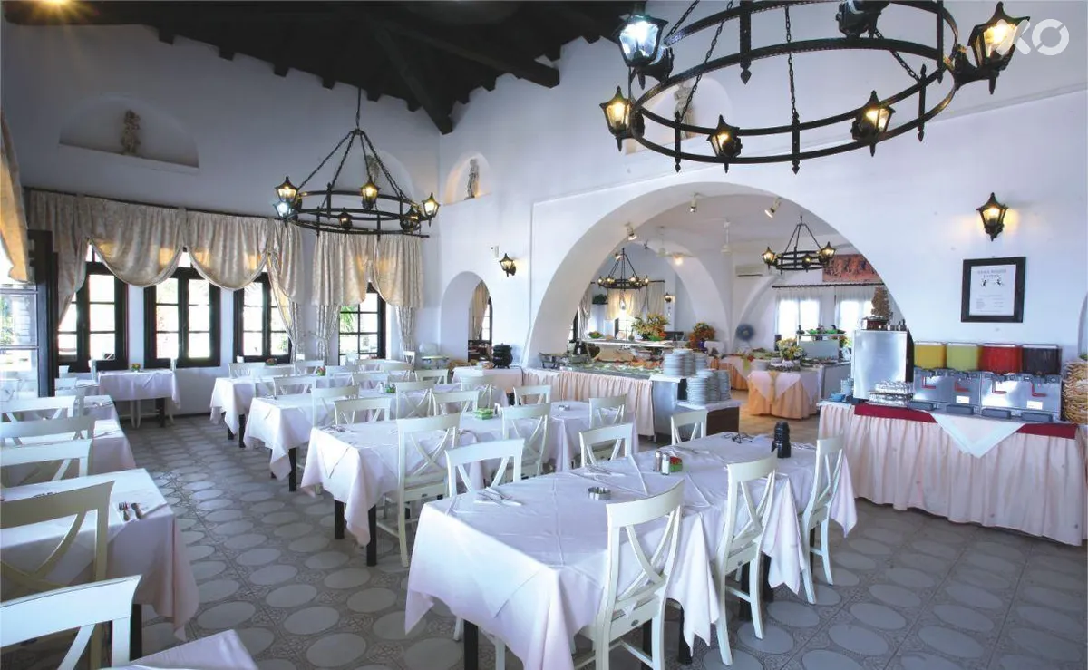 Bomo Assa Maris Beach