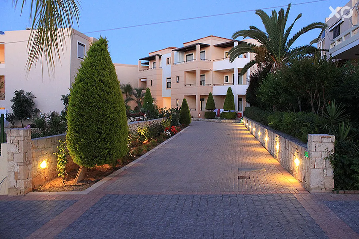Creta Palm Resort Hotel & Apartments