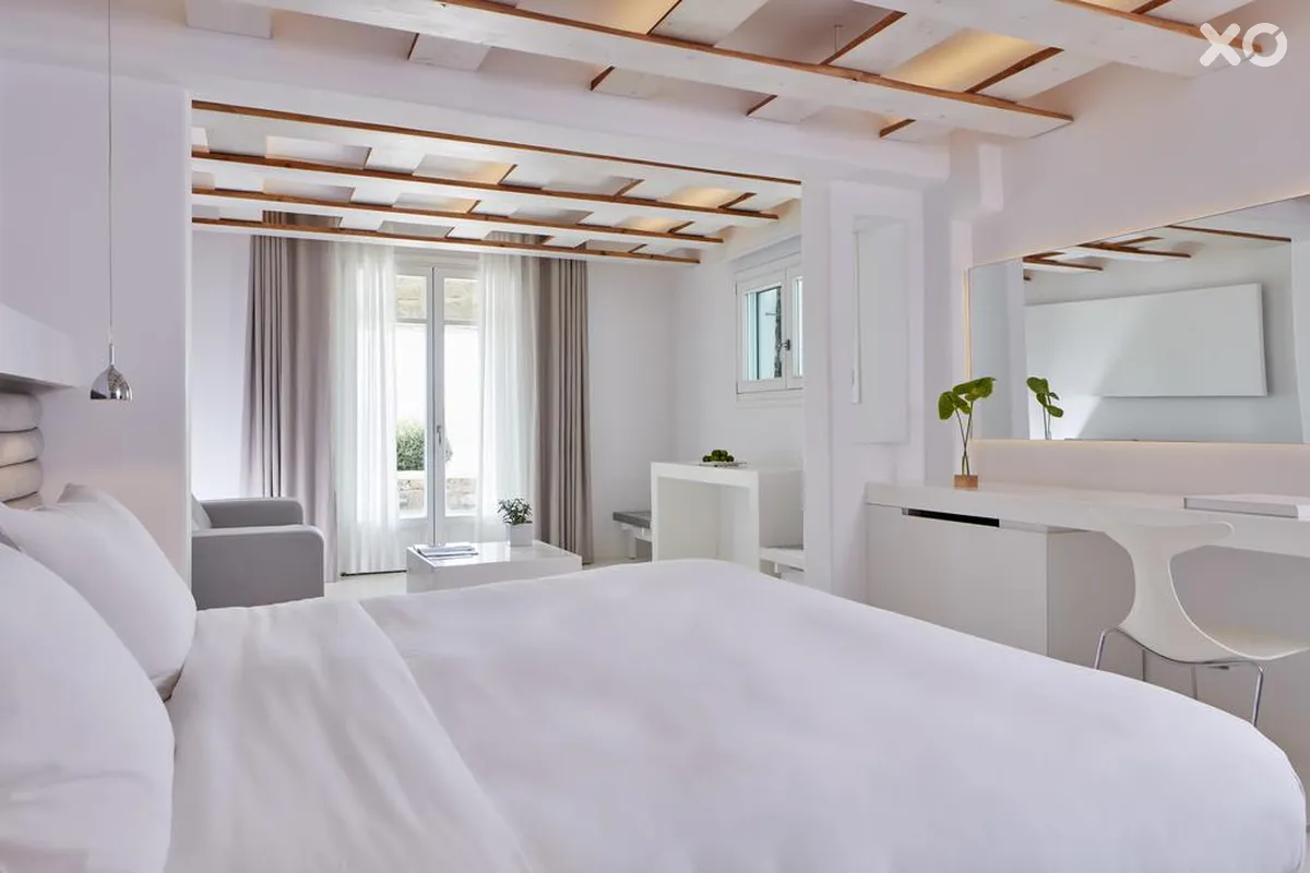 Bill & Coo Suites And Lounge