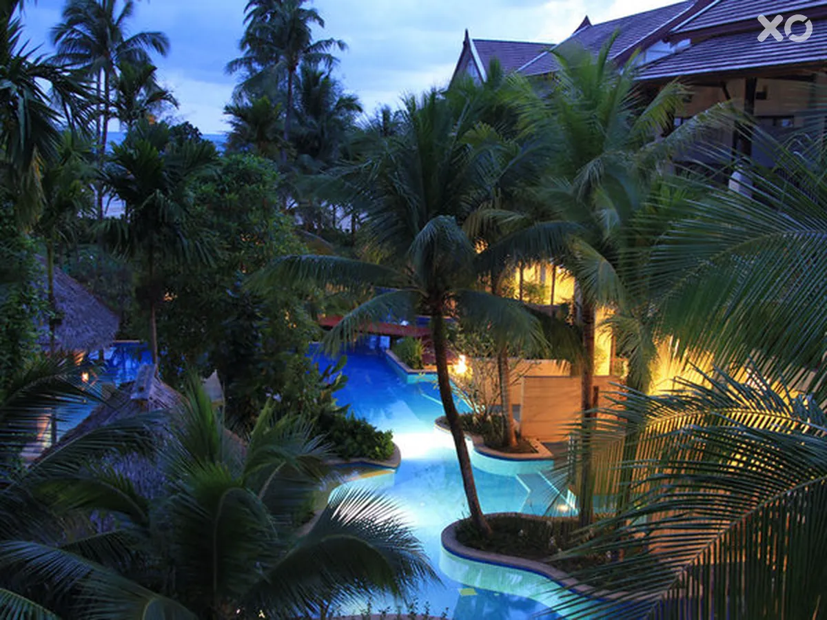 Apsara Beachfront Resort & Villa