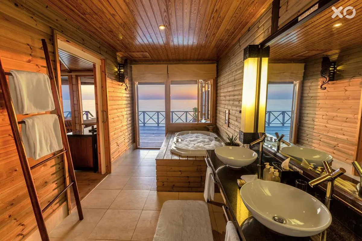 Komandoo Maldives Island Resort