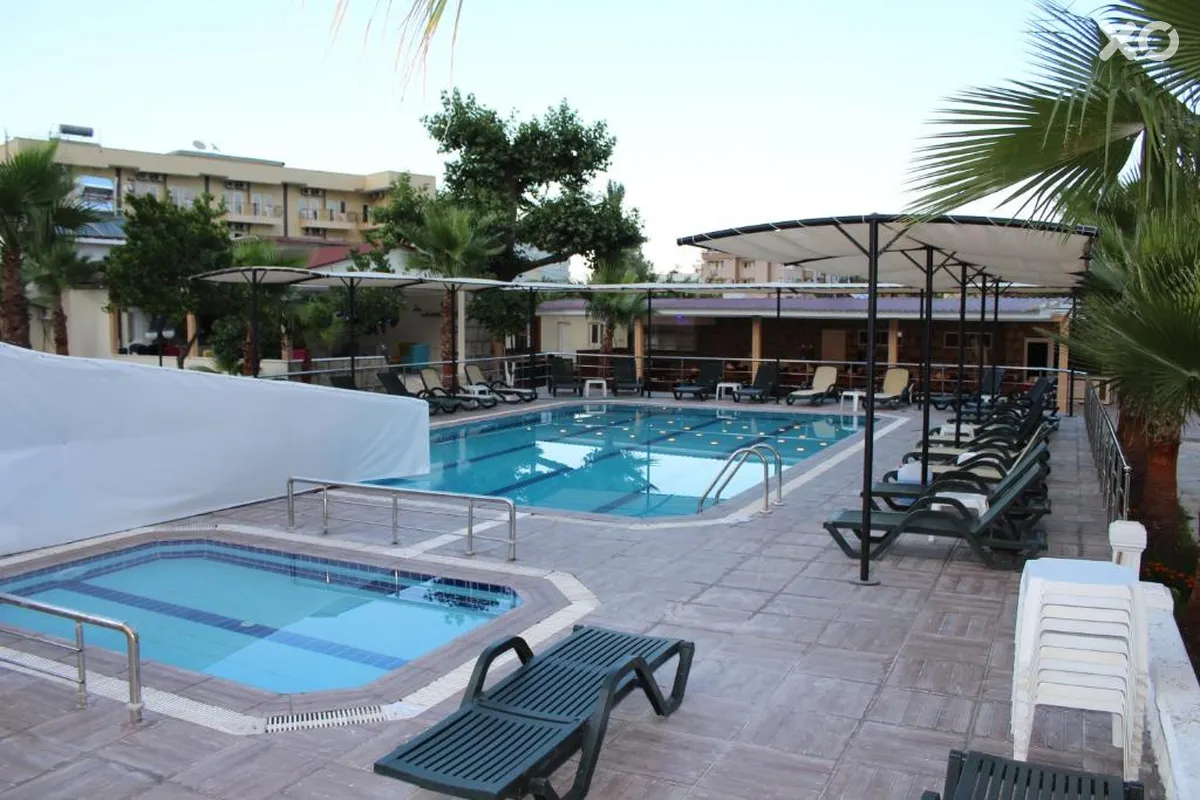 Gold Stone Hotel