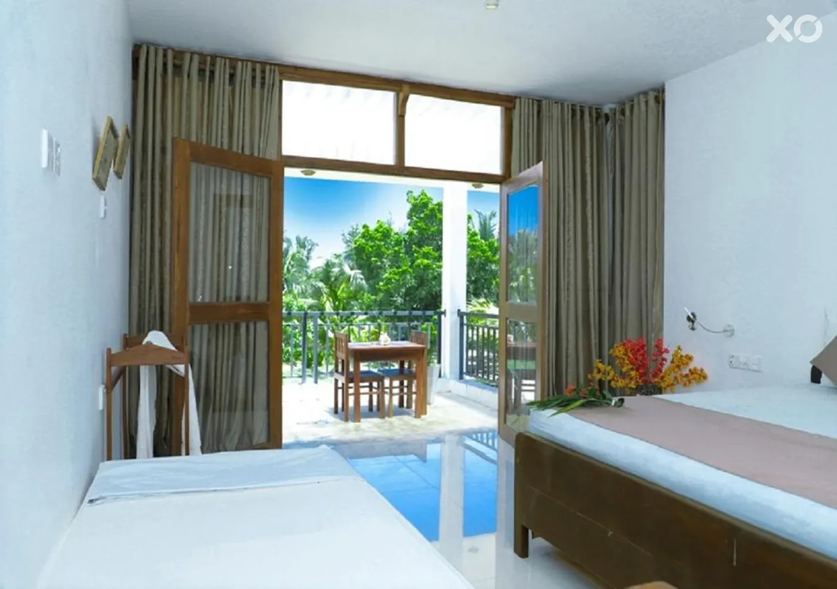 High Park Hotel