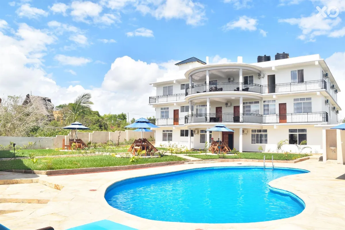 Sea Crest Hotel