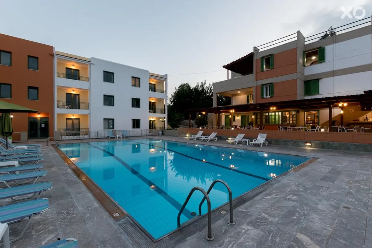 Mitos Apartaments