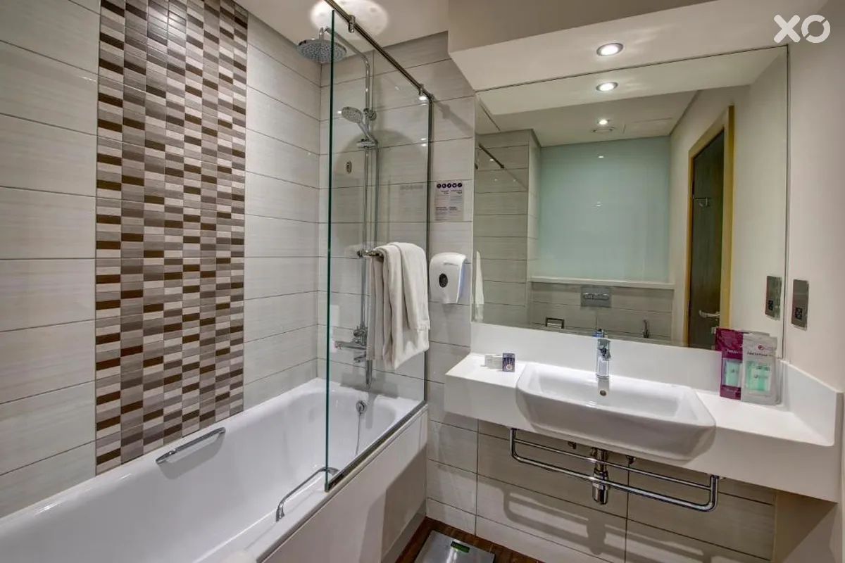 Premier Inn Dubai Ibn Battuta Mall