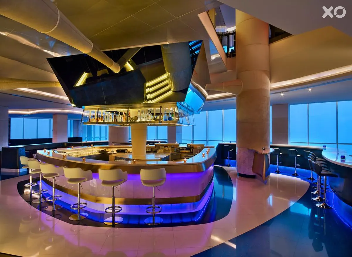 V Hotel Dubai Curio Collection by Hilton
