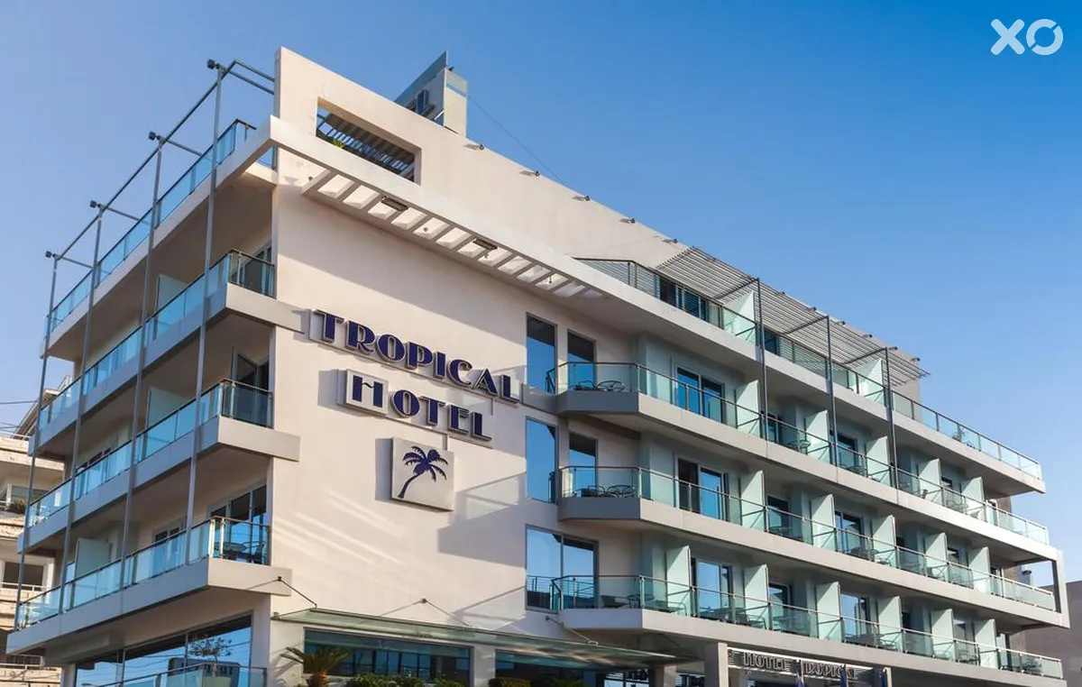Tropical Hotel
