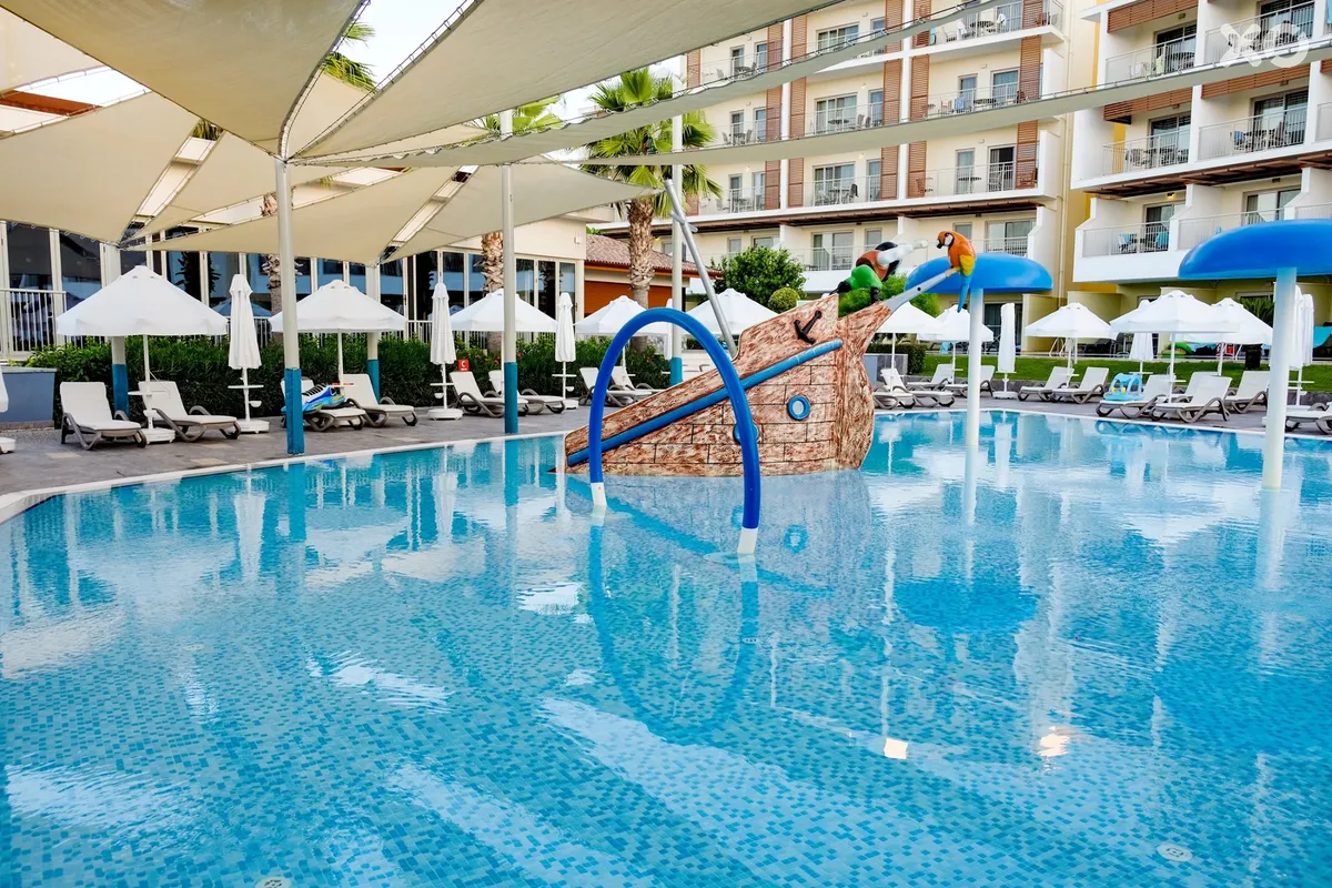 Akra Sorgun Tui Blue Sensatori