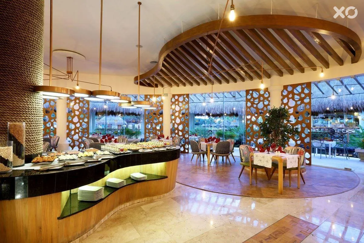 Grand Palladium Colonial Resort & Spa